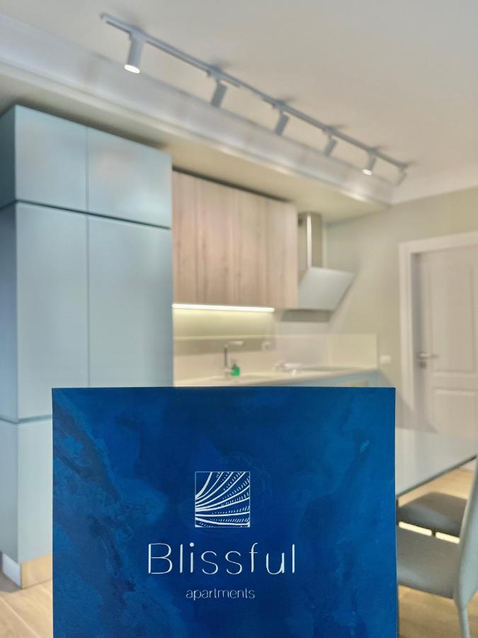 Blissful Apartments ซารานเดอ ภายนอก รูปภาพ