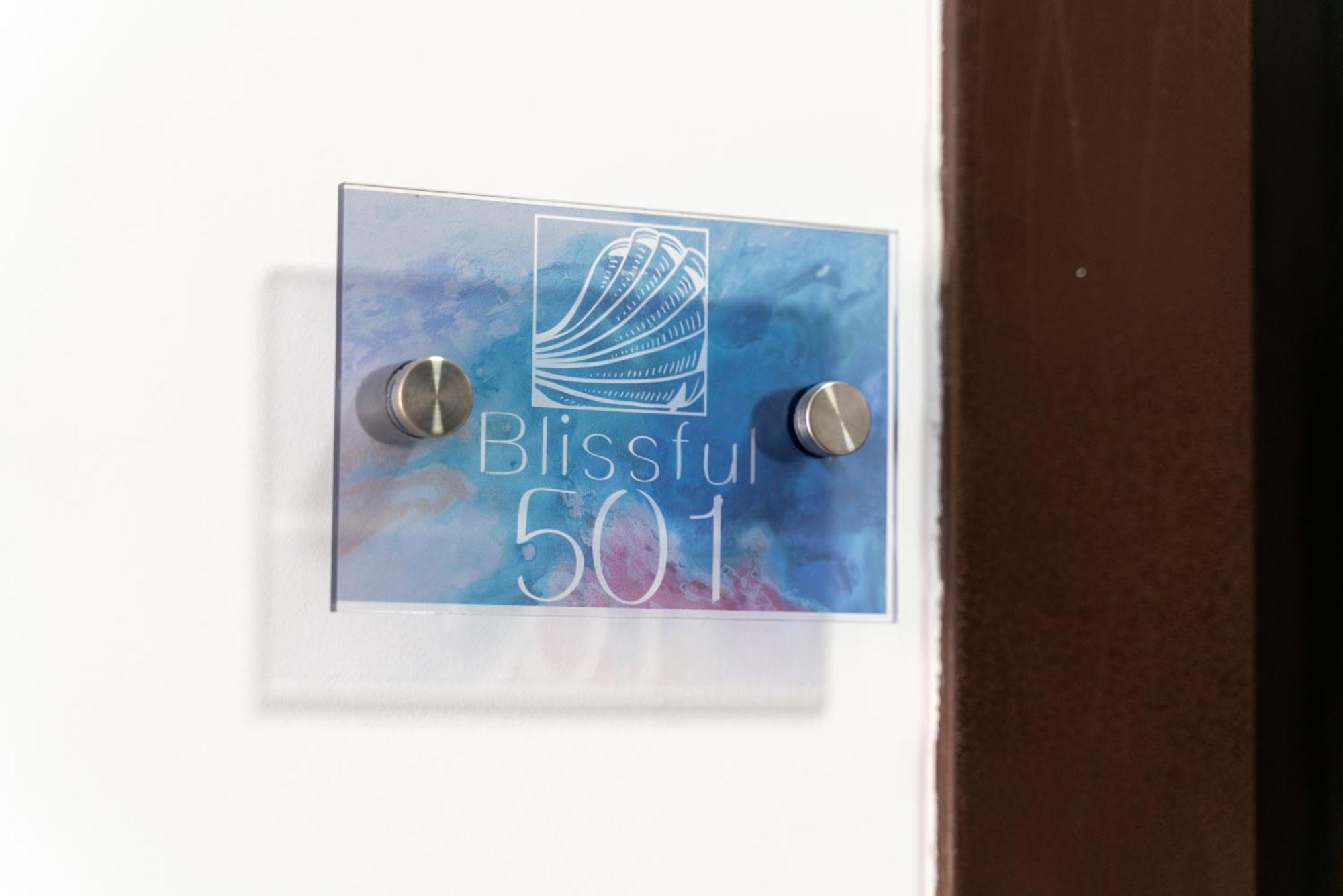 Blissful Apartments ซารานเดอ ภายนอก รูปภาพ