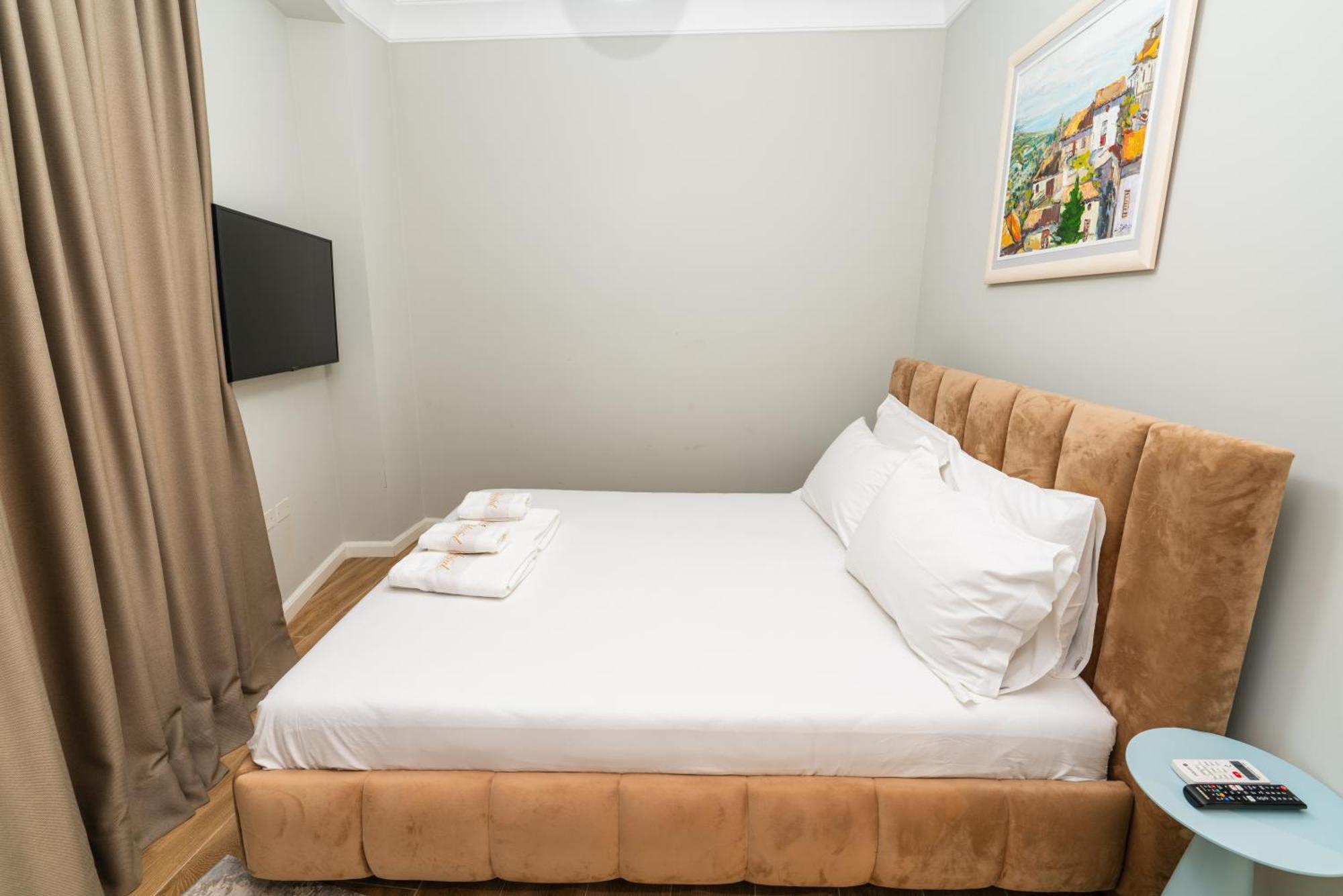 Blissful Apartments ซารานเดอ ภายนอก รูปภาพ