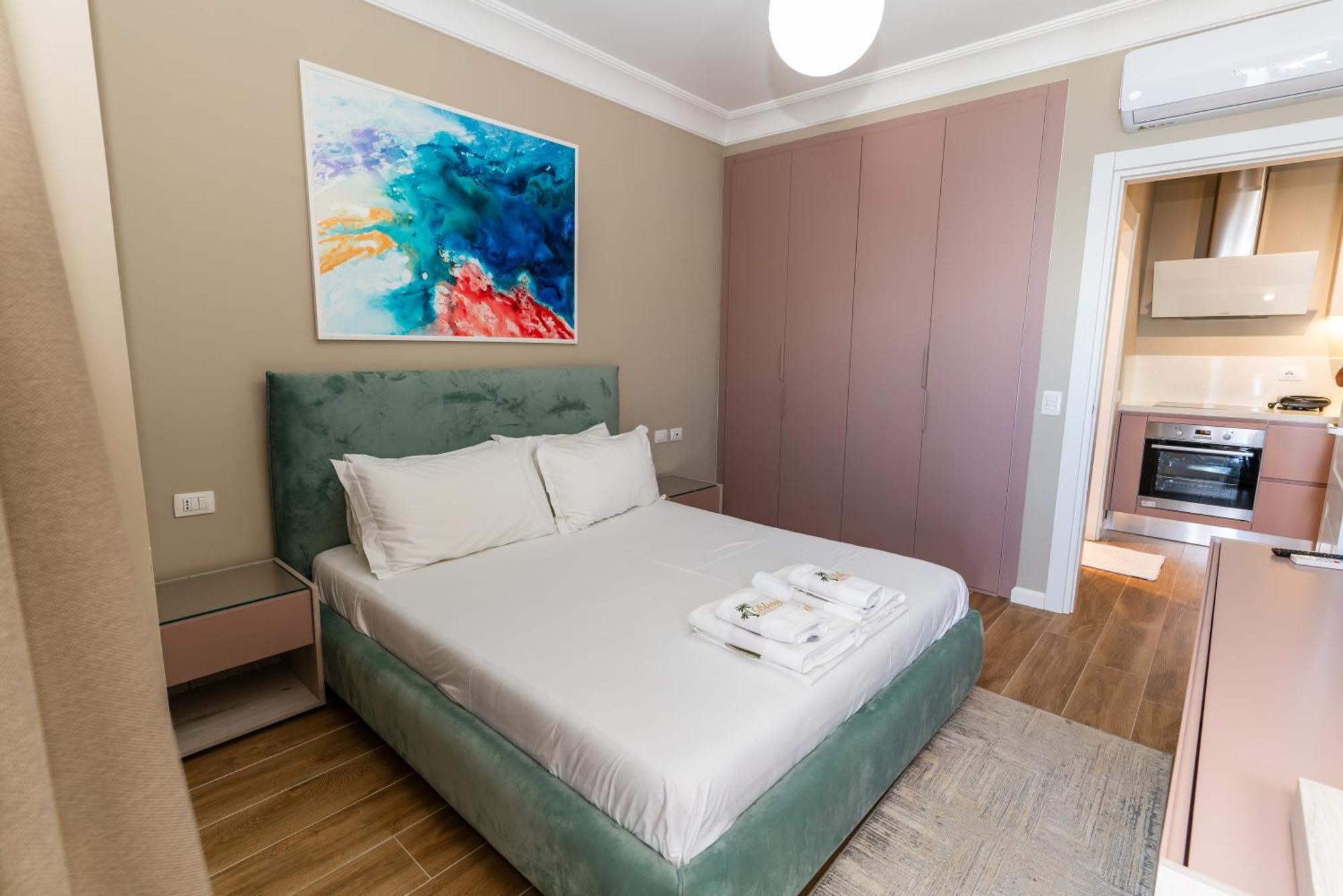 Blissful Apartments ซารานเดอ ภายนอก รูปภาพ